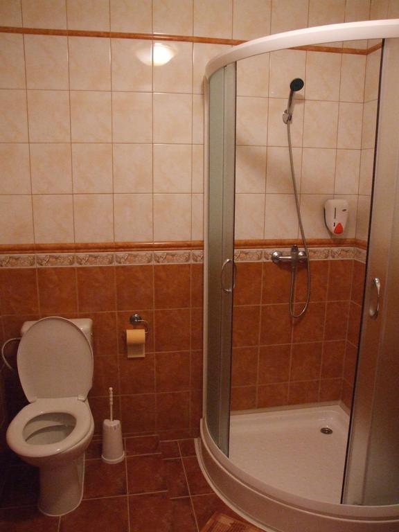 Penzion Julkin Dvor Krupina Habitación foto